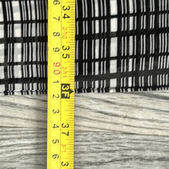 Calvin Klein Sheer Black/White Accessory Scarf - Picture 5 of 9